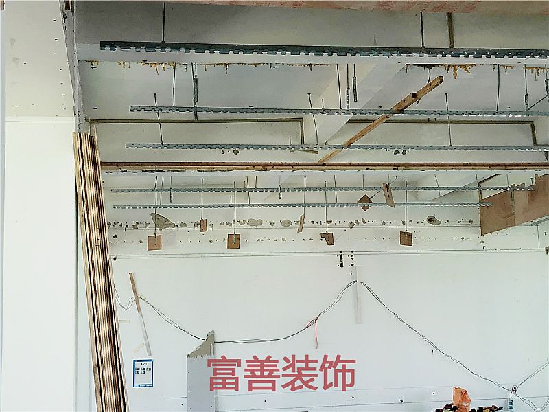 攀丹小學(xué)多功能廳裝修實景圖集